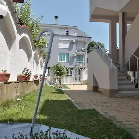 Siana House * רבדה