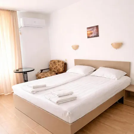 אכסניה Siana House