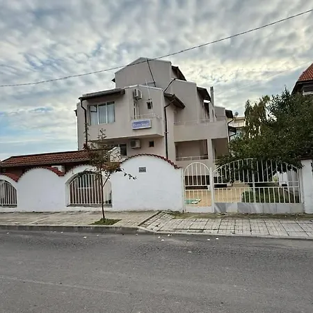 Siana House * רבדה
